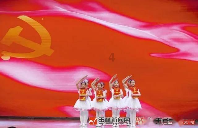 孩子反复发烧 肺里竟夹出“小树枝”
